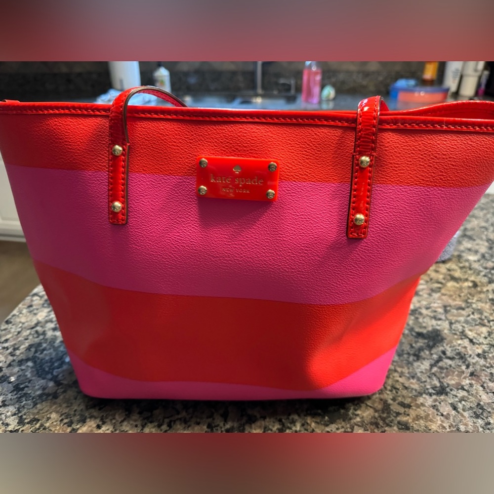 Kate spade leather bag.